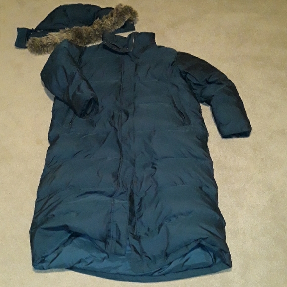 L.L.BEAN GOOSE DOWN COAT - Picture 5 of 5